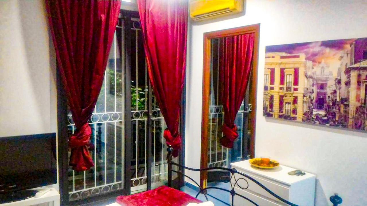 Luxury Catania Bed & Breakfast Ngoại thất bức ảnh